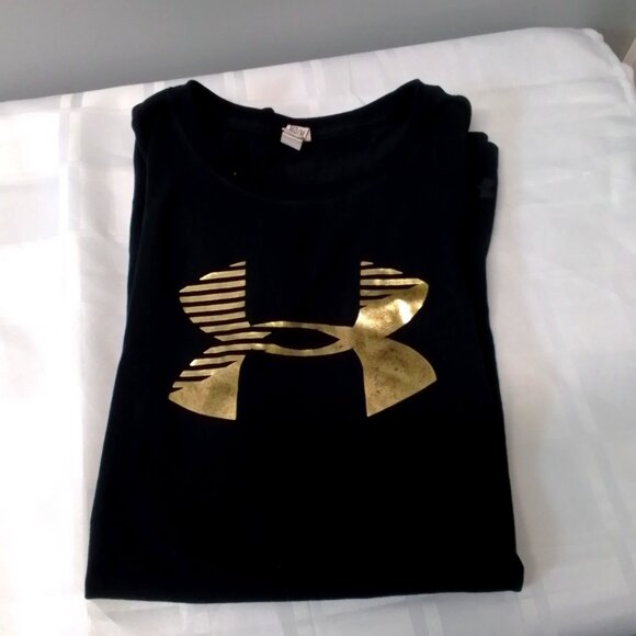 Womans Under Armour Tee sz Med - Picture 1 of 1